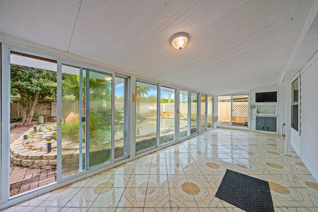 9742 Kingsville Park Drive, Houston, TX 77083