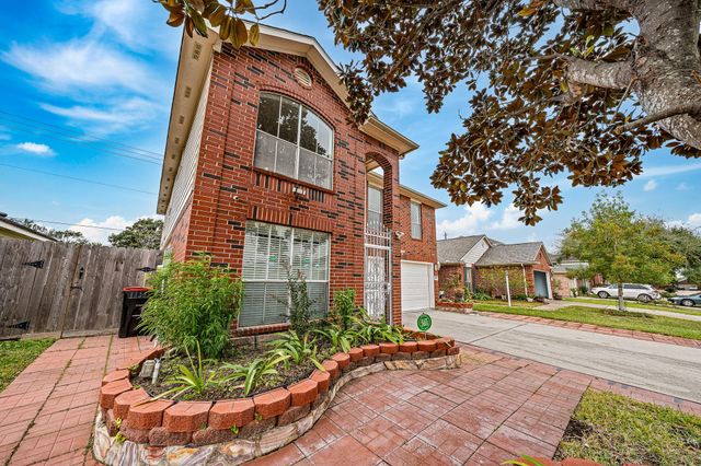 9742 Kingsville Park Drive, Houston, TX 77083
