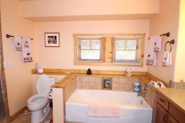 54838 Ponderosa Drive, Springville, CA 93265