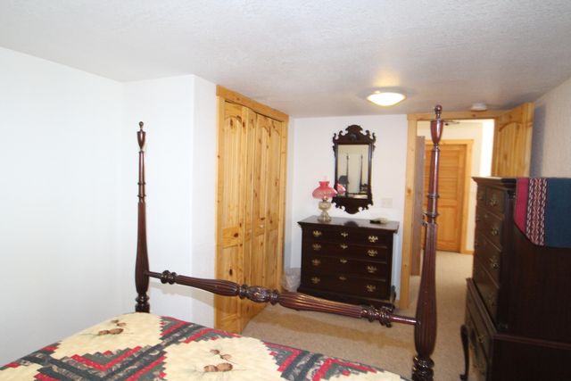 54838 Ponderosa Drive, Springville, CA 93265