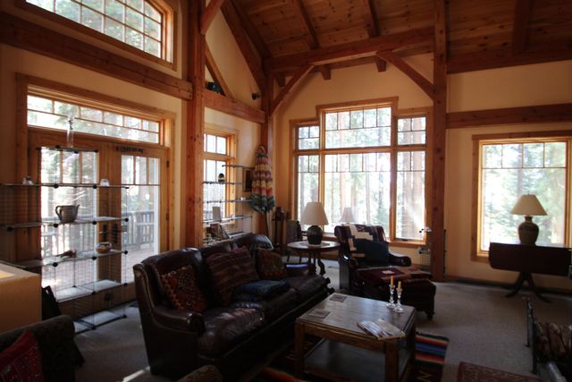 54838 Ponderosa Drive, Springville, CA 93265