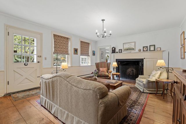 587 VT Route 121 East, Grafton, VT 05146