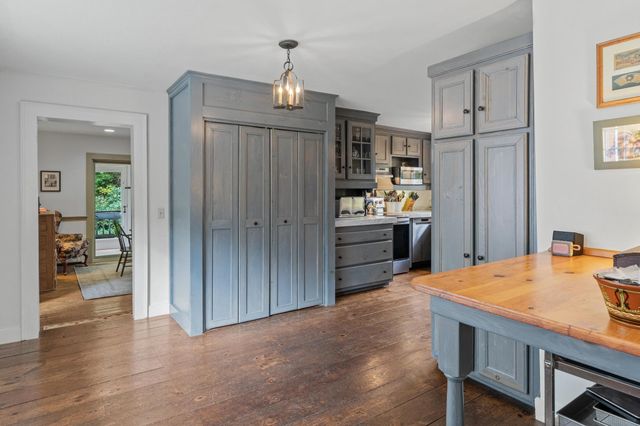 587 VT Route 121 East, Grafton, VT 05146