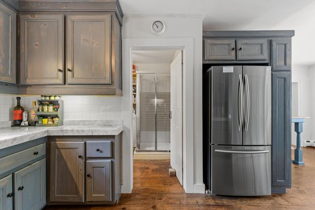 587 VT Route 121 East, Grafton, VT 05146