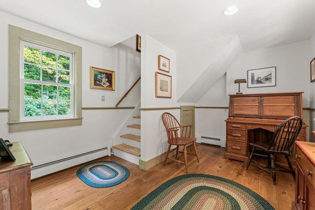 587 VT Route 121 East, Grafton, VT 05146