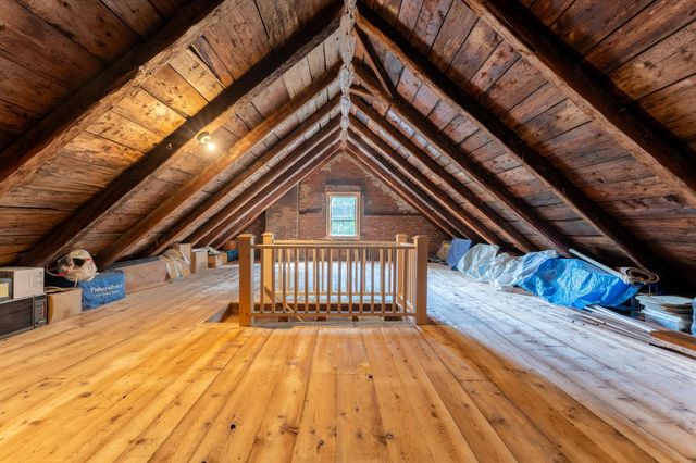 587 VT Route 121 East, Grafton, VT 05146