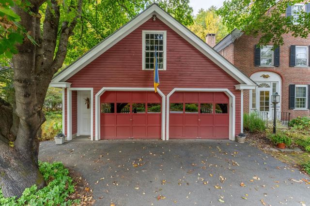 587 VT Route 121 East, Grafton, VT 05146