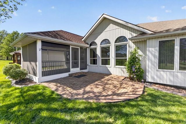 3328 S Victoria Drive, Independence, MO 64015