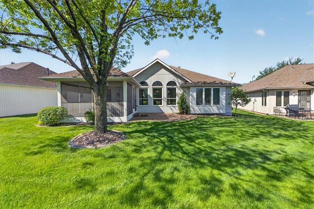 3328 S Victoria Drive, Independence, MO 64015