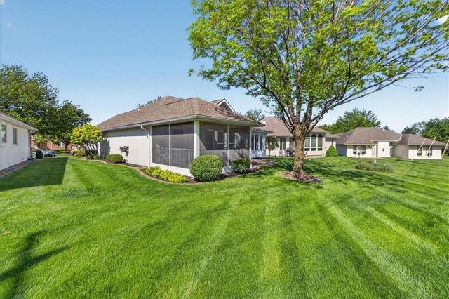 3328 S Victoria Drive, Independence, MO 64015