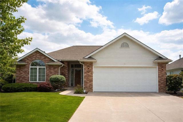 3328 S Victoria Drive, Independence, MO 64015