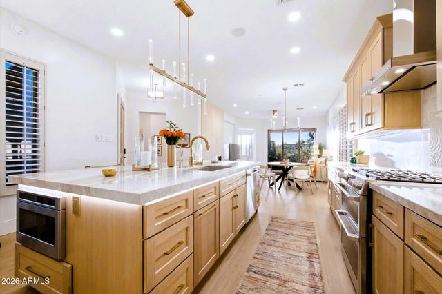 30962 N 74TH Way, Scottsdale, AZ 85266