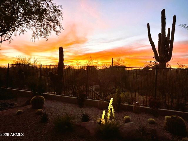 30962 N 74TH Way, Scottsdale, AZ 85266