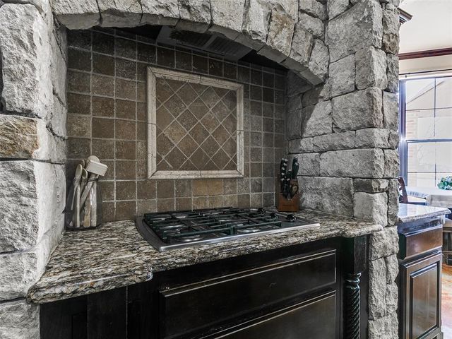 15228 Turtle Lake Place, Oklahoma City, OK 73165