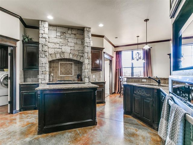 15228 Turtle Lake Place, Oklahoma City, OK 73165