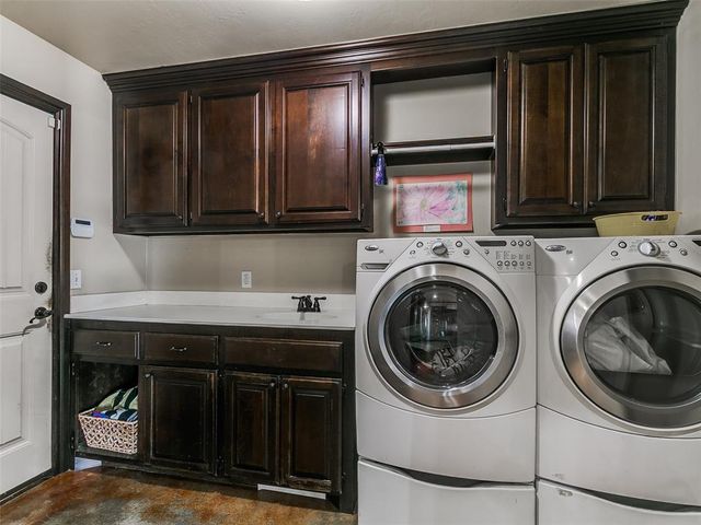 15228 Turtle Lake Place, Oklahoma City, OK 73165