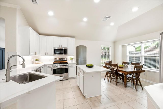 4039 Dell Lane, Missouri City, TX 77459