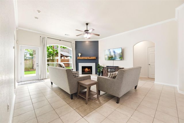 4039 Dell Lane, Missouri City, TX 77459