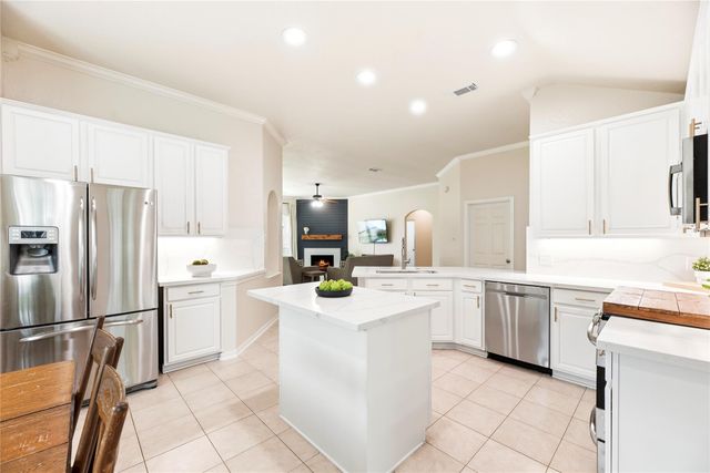 4039 Dell Lane, Missouri City, TX 77459