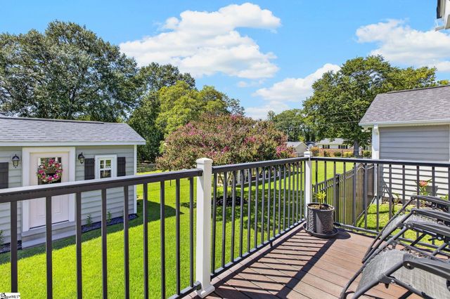 301 Carolina Avenue, Greer, SC 29650
