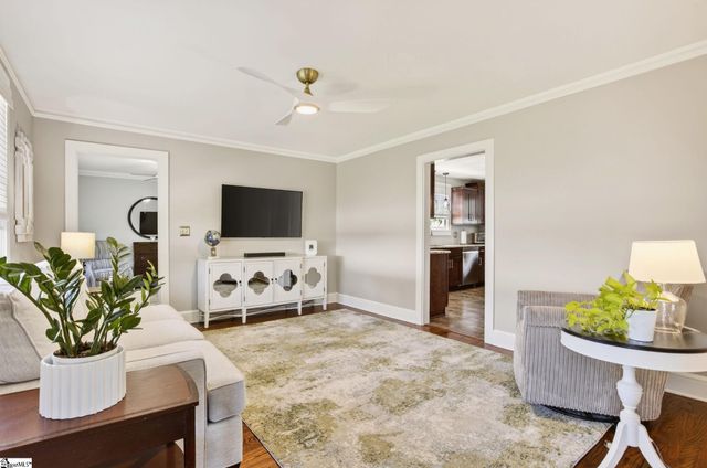 301 Carolina Avenue, Greer, SC 29650