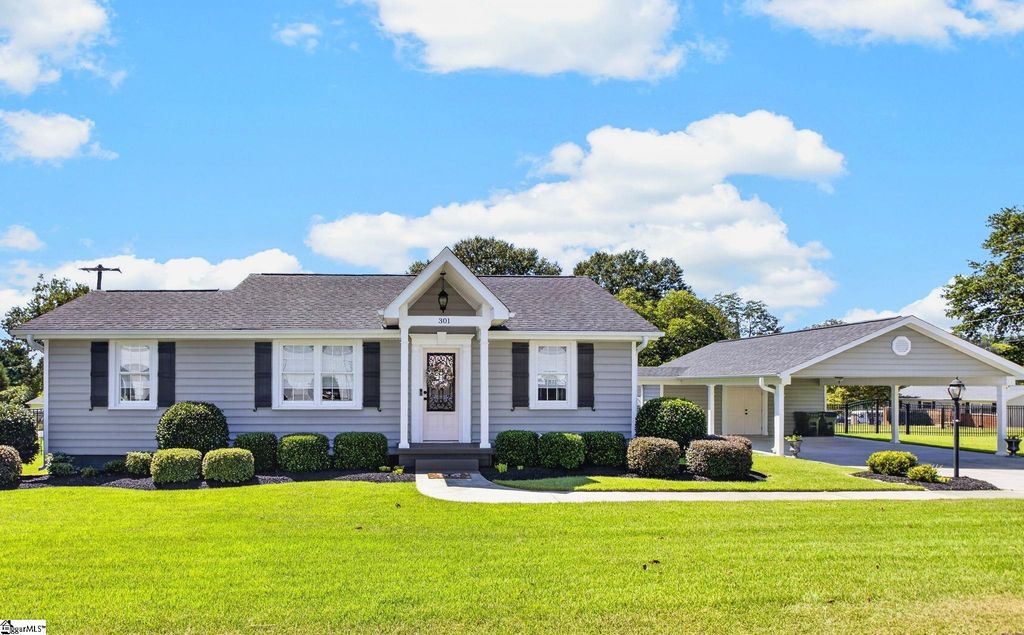 301 Carolina Avenue, Greer, SC 29650