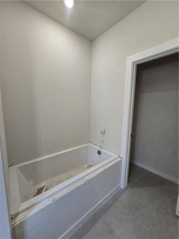 403 W Hondo Street, Siloam Springs, AR 72761