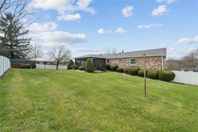 141 Byerly Dr, Penn Twp, PA 15644
