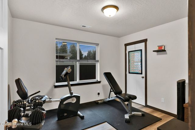 31814 N 8th AVE, Spirit Lake, ID 83869