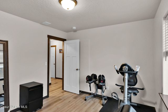 31814 N 8th AVE, Spirit Lake, ID 83869