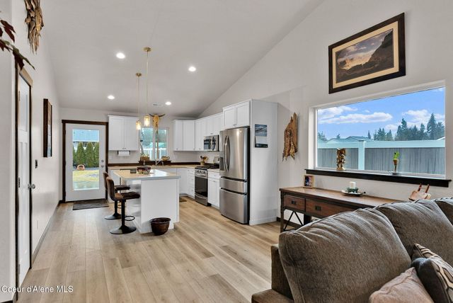 31814 N 8th AVE, Spirit Lake, ID 83869