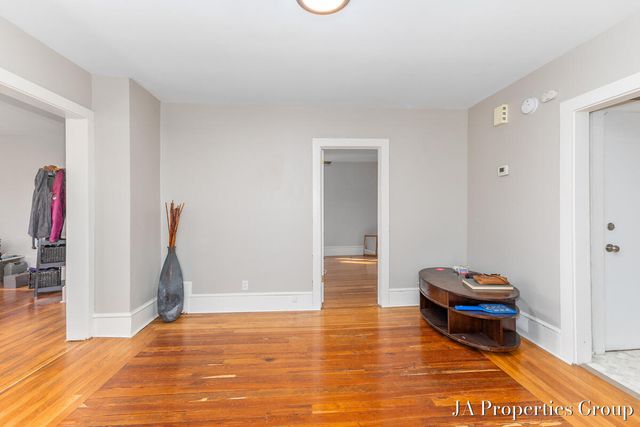 921 Fairmount Street Se, City Of Grand Rapids, MI 49506