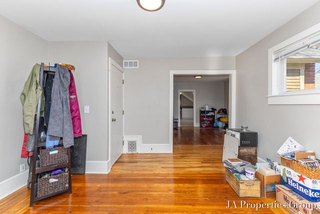 921 Fairmount Street Se, City Of Grand Rapids, MI 49506