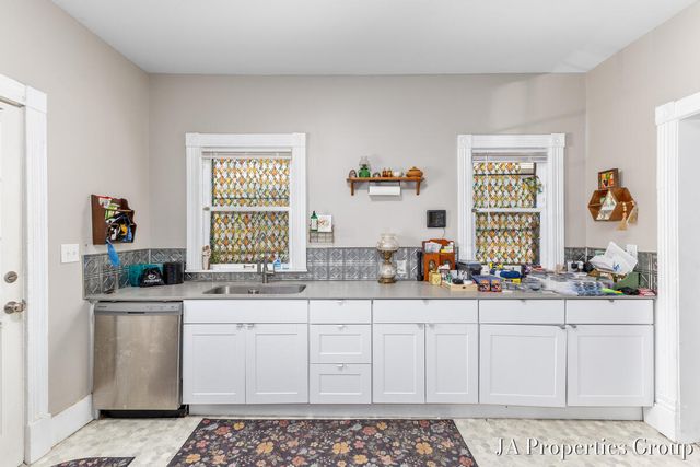 921 Fairmount Street Se, City Of Grand Rapids, MI 49506