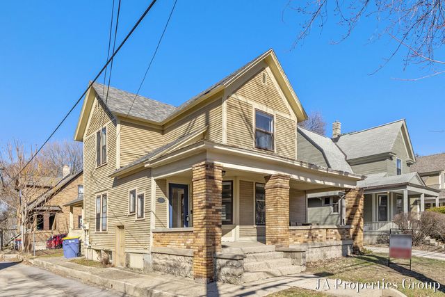 921 Fairmount Street Se, City Of Grand Rapids, MI 49506