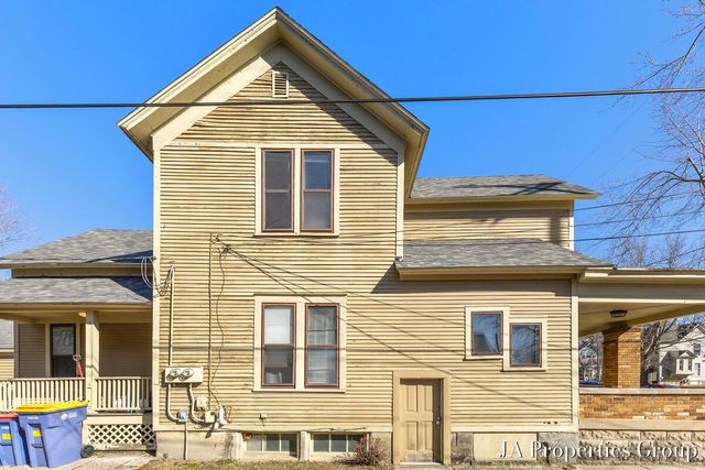 921 Fairmount Street Se, City Of Grand Rapids, MI 49506