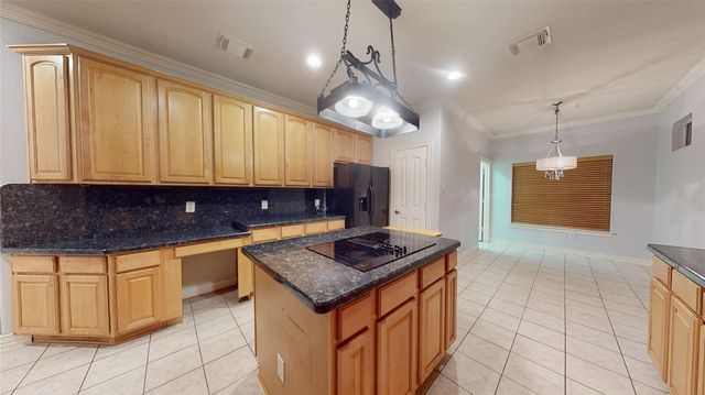 5909 Sawyer Drive, Pearland, TX 77581