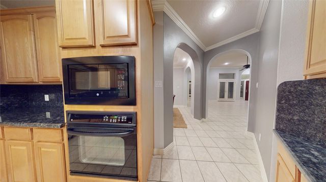 5909 Sawyer Drive, Pearland, TX 77581