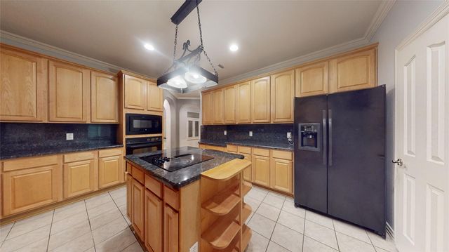 5909 Sawyer Drive, Pearland, TX 77581