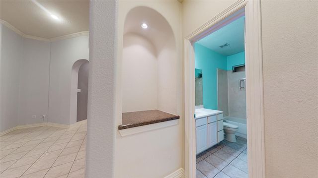 5909 Sawyer Drive, Pearland, TX 77581