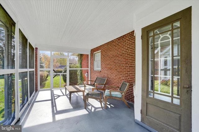 3200 E MARKET ST, York, PA 17402