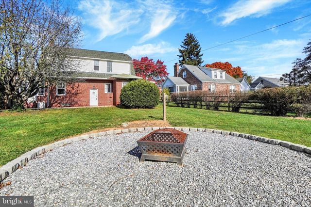 3200 E MARKET ST, York, PA 17402