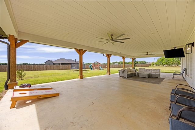 3721 Highway 34, Ennis, TX 75119