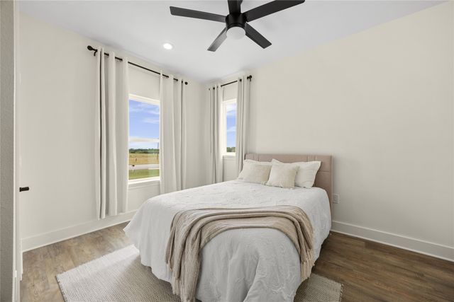 3721 Highway 34, Ennis, TX 75119
