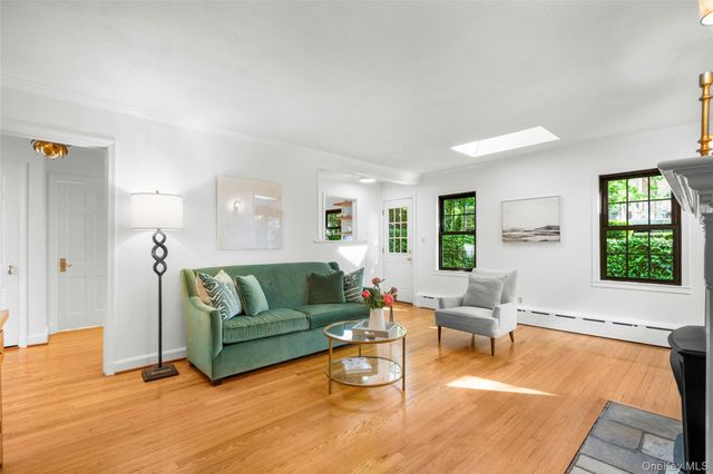 62 Myrtle Boulevard, Larchmont, NY 10538