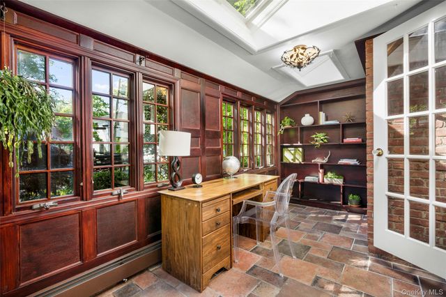 62 Myrtle Boulevard, Larchmont, NY 10538