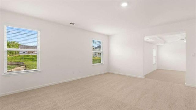 210 Sandy Oak Drive, Loganville, GA 30052