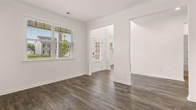 210 Sandy Oak Drive, Loganville, GA 30052