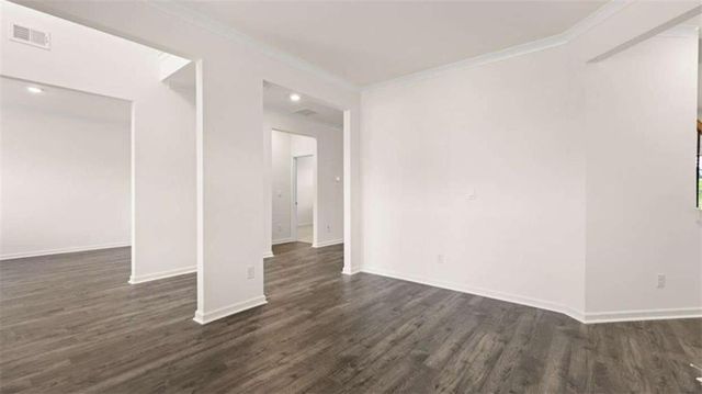 210 Sandy Oak Drive, Loganville, GA 30052