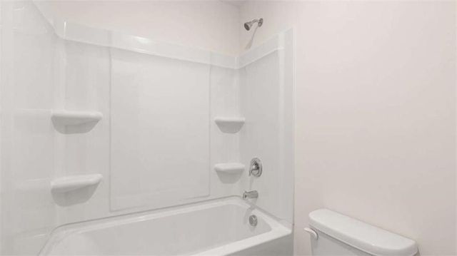 210 Sandy Oak Drive, Loganville, GA 30052